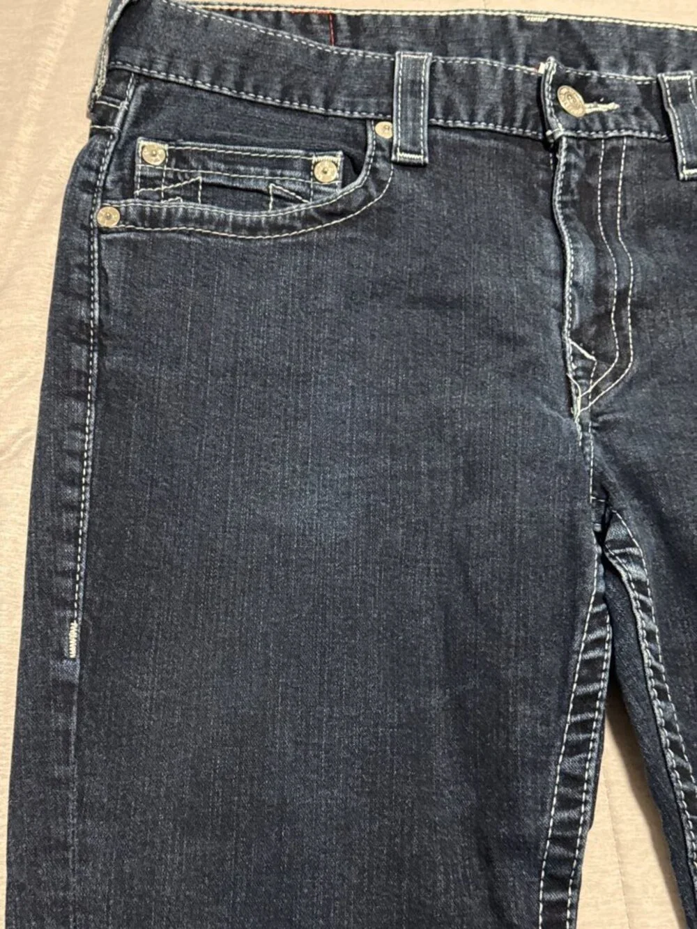 True Religion Slim Straight Mens Jeans Size 36 RN#112790 CA# 57414